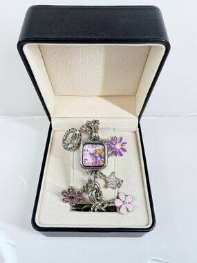 Disney Tinker Bell DS1049 Charm Bracelet Watch Silver Tone Fairy Flowers Stars